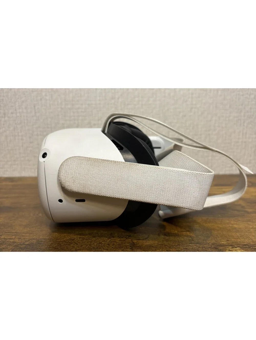 Meta Quest 2 Advanced All-In-One Virtual Reality Headset - 128GB - Excellent